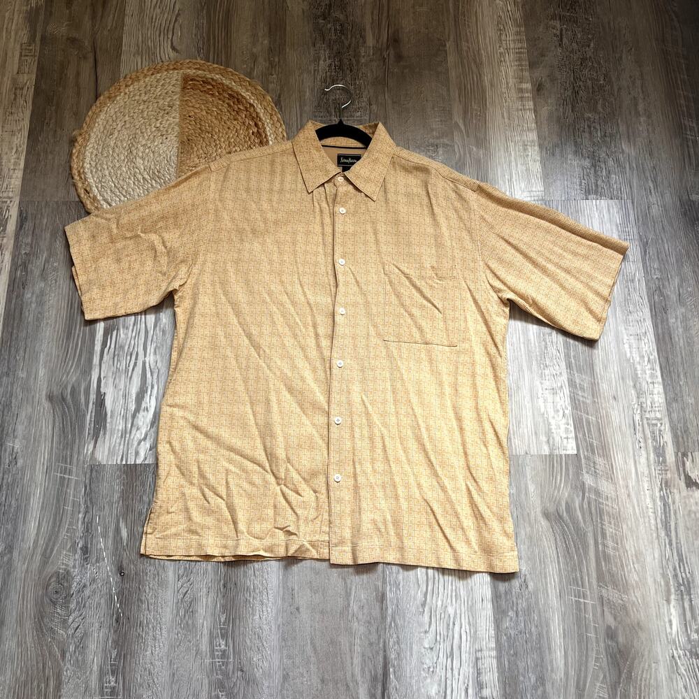 NEIMAN MARCUS Vtg Silk Yellow Gold Short-Sleeve Button-Down Mens Shirt